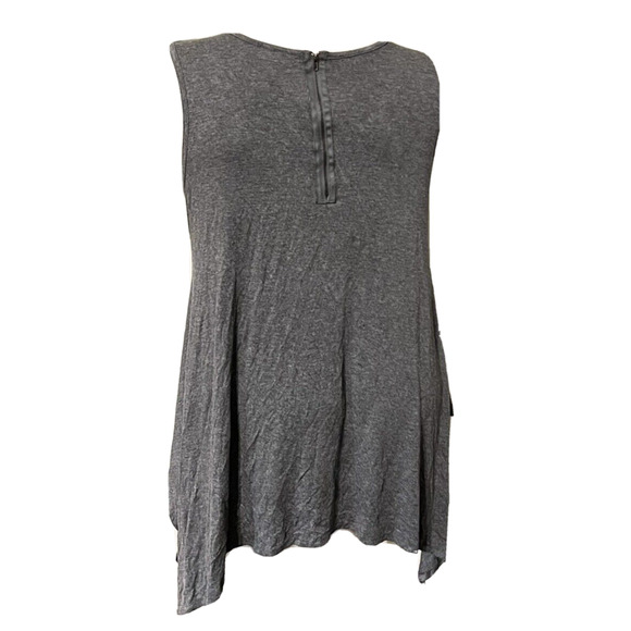 LA VANYA Womens Tunic Tank Top Size 3X Dk Gray Shark Bite Hem Embellished Neck - Picture 4 of 9